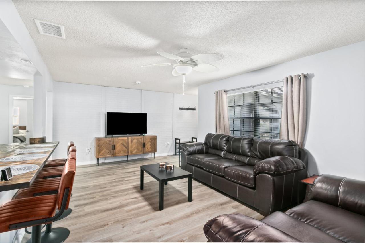 Spacious Modern House. Private Heated Pool And Spa ساراسوتا المظهر الخارجي الصورة